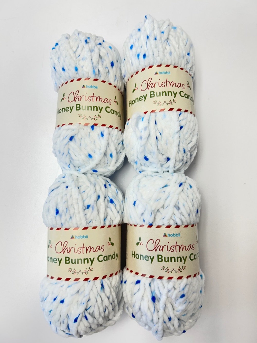 New Hobbii Christmas Honey Bunny Candy 4 Skein Yarn Lot White Blue Chenille